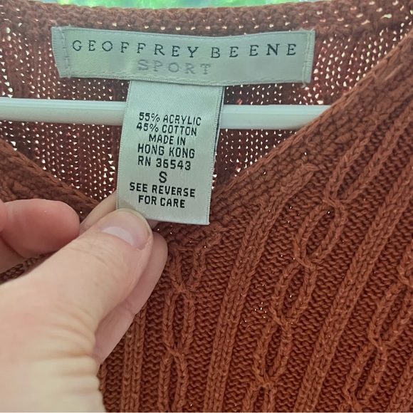 EUC! No flaws, knitted sweater - Picture 3 of 4